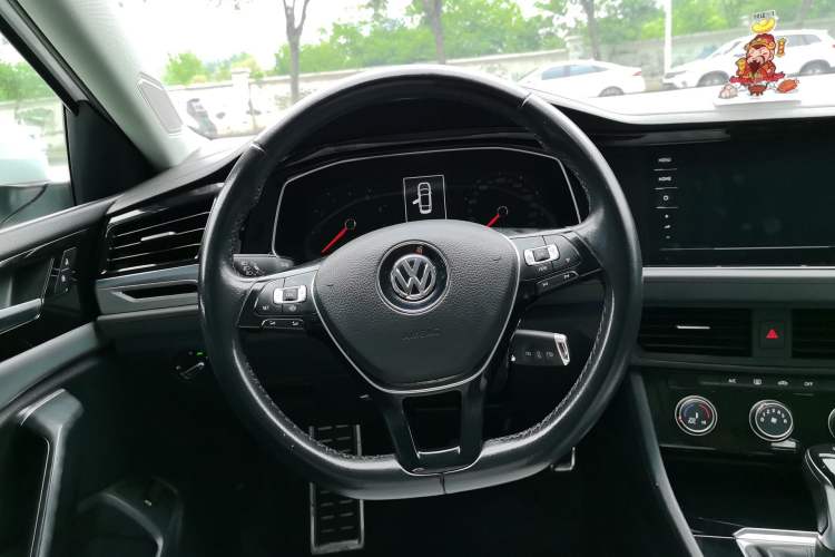 Used Volkswagen Sagitar 2019 200TSI DSG Comfort Version China VI Standard Steering Wheel