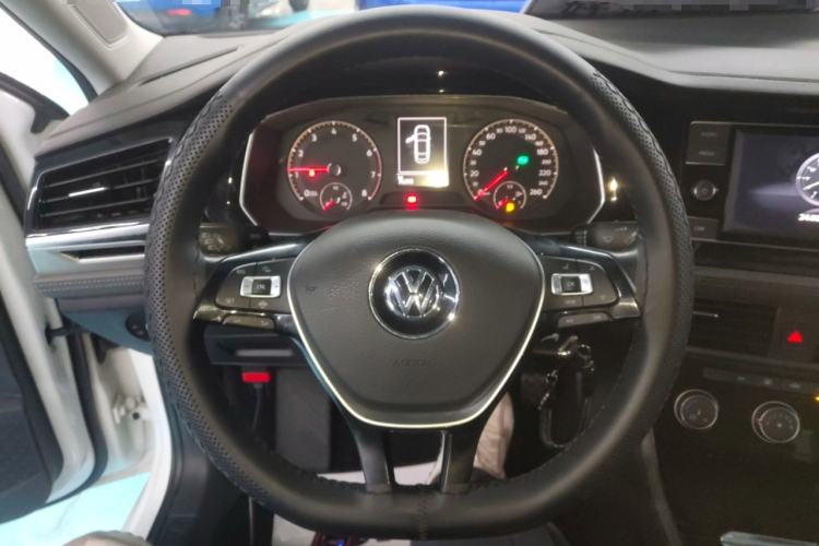 Used Volkswagen Sagitar 2019 200TSI DSG Comfort Version China VI Standard Steering Wheel