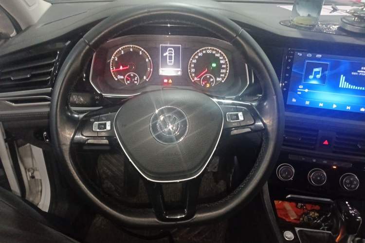 Used Volkswagen Sagitar 2019 200TSI DSG Comfort Version China VI Standard Steering Wheel