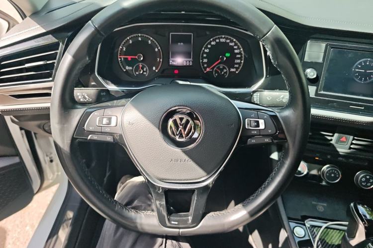 Used Volkswagen Sagitar 2019 200TSI DSG Comfort Version China VI Standard Steering Wheel