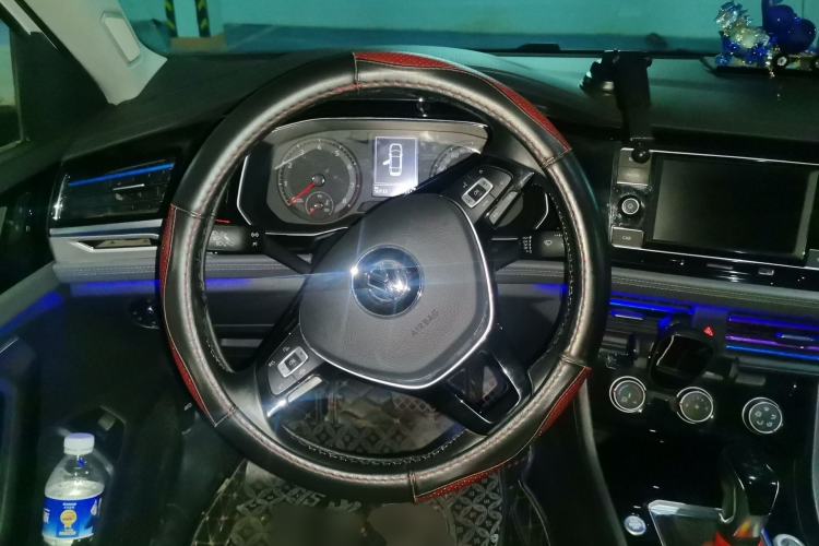 Used Volkswagen Sagitar 2019 280TSI DSG Comfort Version China VI Standard Steering Wheel