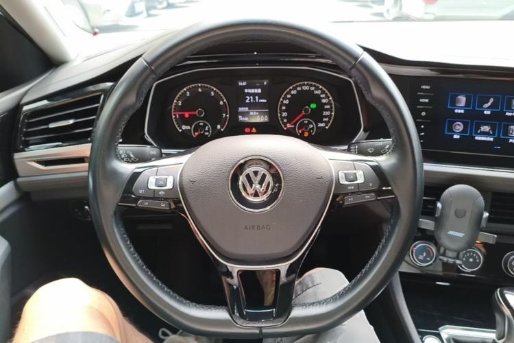 Used Volkswagen Sagitar 2019 200TSI DSG Comfort Version China VI Standard Steering Wheel
