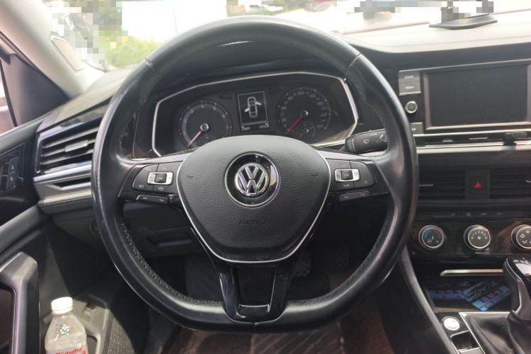 Used Volkswagen Sagitar 2019 200TSI DSG Comfort Version China VI Standard Steering Wheel