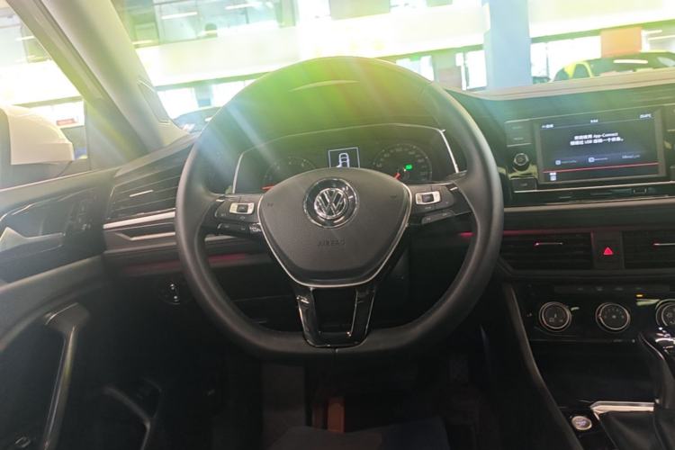Used Volkswagen Sagitar 2019 280TSI DSG Comfort Version China VI Standard Steering Wheel