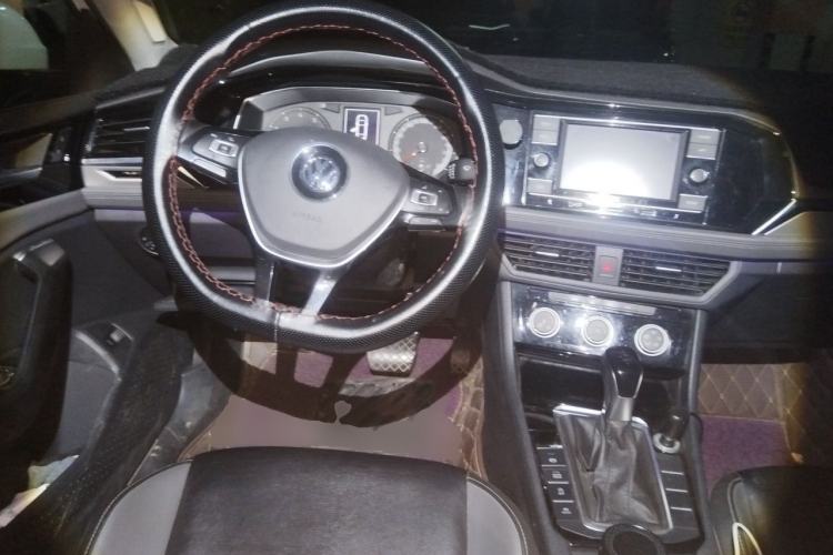 Used Volkswagen Sagitar 2019 280TSI DSG Comfort Version China VI Standard Steering Wheel