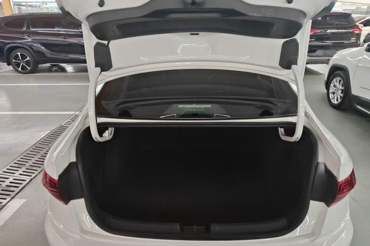 Used Volkswagen Sagitar 2019 280TSI DSG Comfort Version China V Standard Trunk