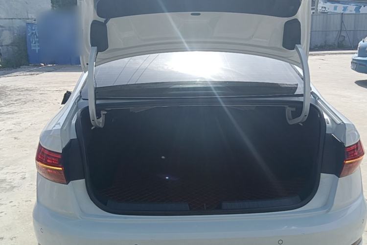 Used Volkswagen Sagitar 2019 200TSI DSG Comfort Version China VI Standard Trunk