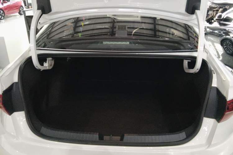 Used Volkswagen Sagitar 2019 280TSI DSG Comfort Version China VI Standard Trunk