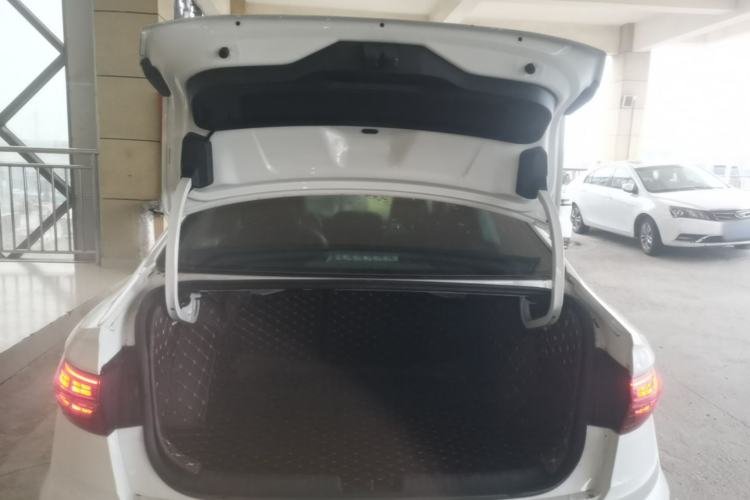 Used Volkswagen Sagitar 2019 200TSI DSG Comfort Version China VI Standard Trunk