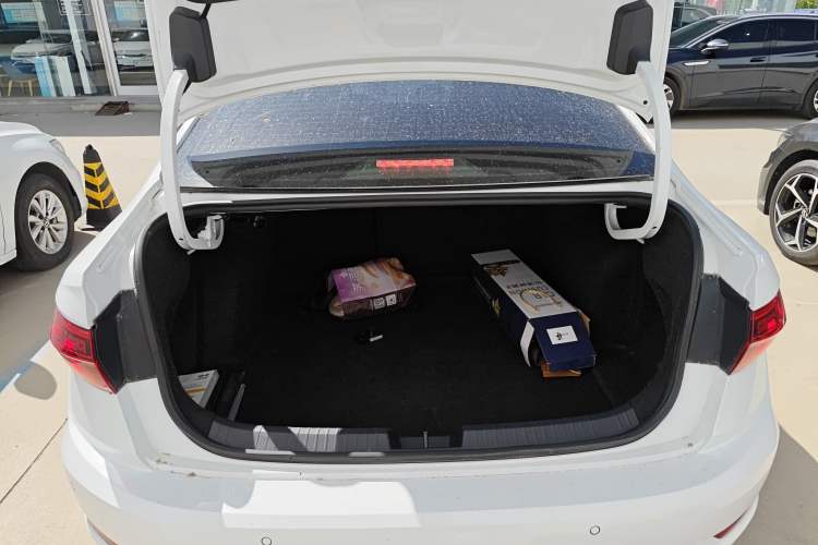 Used Volkswagen Sagitar 2019 280TSI DSG Flagship Model China V Standard Trunk