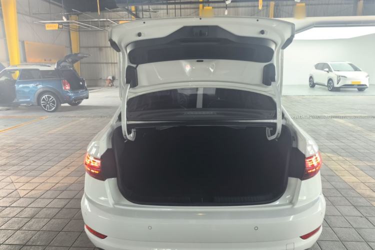 Used Volkswagen Sagitar 2019 280TSI DSG Comfort Version China VI Standard Trunk