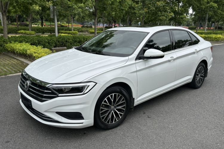 Used Volkswagen Sagitar 2019 200TSI DSG Comfort Version China V Standard Guazi used car, China used car export, Used car for sale, Used cars, Cheapest cars for sale