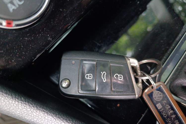 Used Volkswagen Sagitar 2019 280TSI DSG Comfort Version China VI Standard Vehicle Key