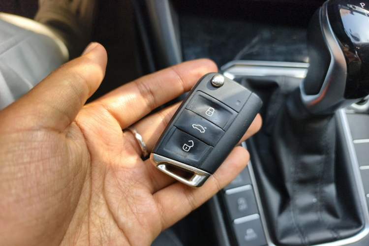 Used Volkswagen Sagitar 2019 280TSI DSG Comfort Version China VI Standard Vehicle Key