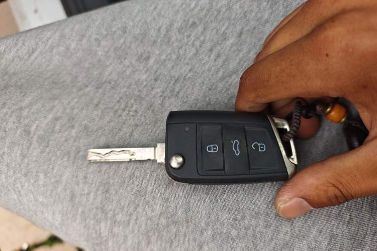 Used Volkswagen Sagitar 2019 280TSI DSG Comfort Version China VI Standard Vehicle Key