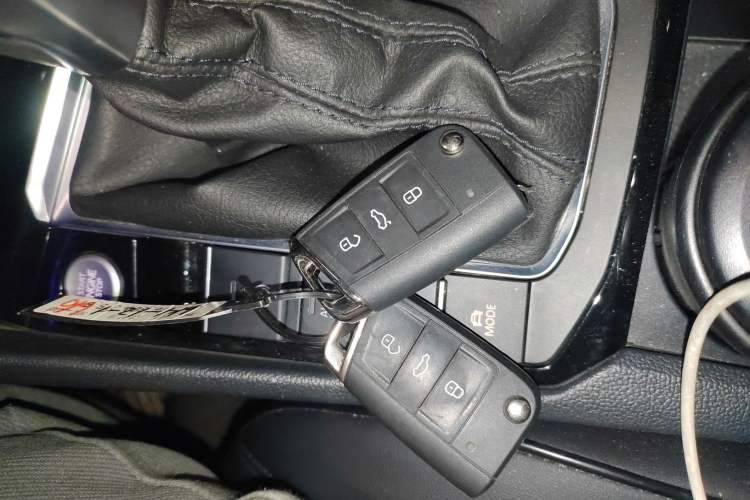 Used Volkswagen Sagitar 2019 280TSI DSG Comfort Version China VI Standard Vehicle Key