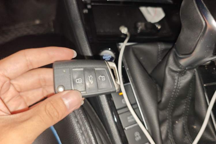 Used Volkswagen Sagitar 2019 200TSI DSG Comfort Version China VI Standard Vehicle Key