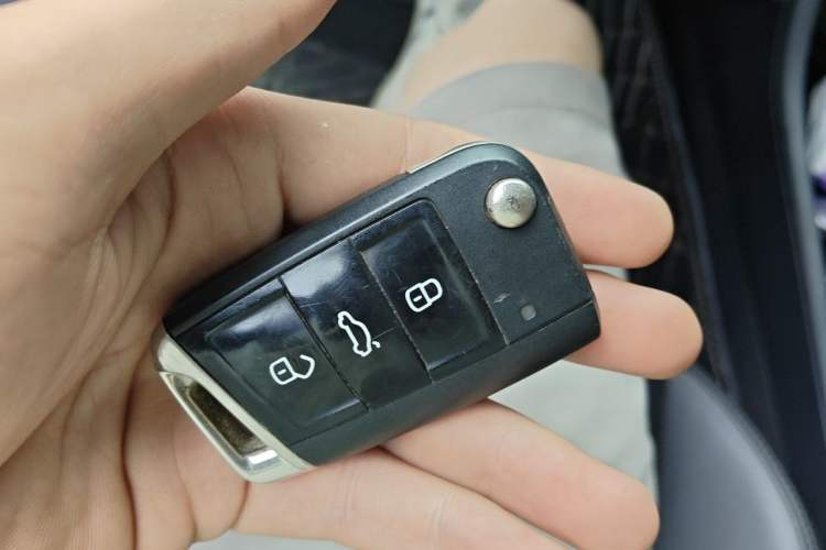 Used Volkswagen Sagitar 2019 280TSI DSG Comfort Version China VI Standard Vehicle Key
