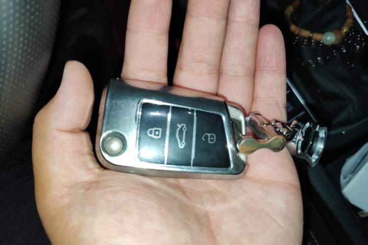 Used Volkswagen Sagitar 2019 200TSI DSG Comfort Version China VI Standard Vehicle Key