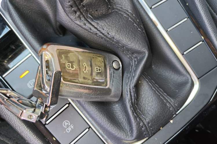 Used Volkswagen Sagitar 2019 200TSI DSG Comfort Version China VI Standard Vehicle Key