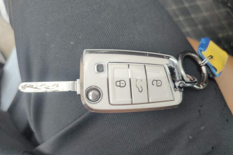 Used Volkswagen Sagitar 2019 280TSI DSG Comfort Version China V Standard Vehicle Key