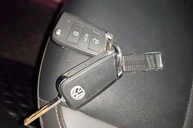 Used Volkswagen Sagitar 2019 280TSI DSG Comfort Version China VI Standard Vehicle Key
