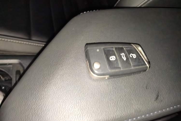 Used Volkswagen Sagitar 2019 280TSI DSG Comfort Version China VI Standard Vehicle Key