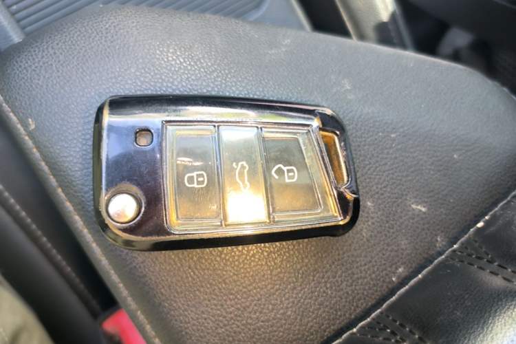 Used Volkswagen Sagitar 2019 200TSI DSG Comfort Version China VI Standard Vehicle Key