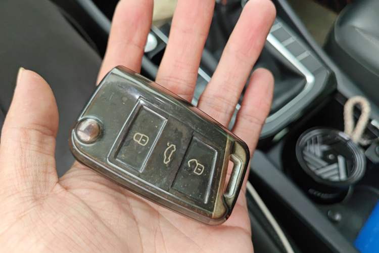 Used Volkswagen Sagitar 2019 280TSI DSG Comfort Version China VI Standard Vehicle Key