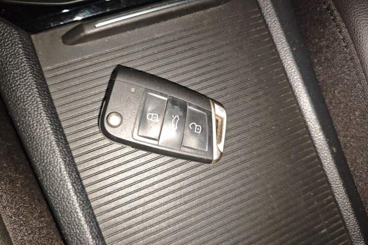 Used Volkswagen Sagitar 2019 200TSI DSG Comfort Version China VI Standard Vehicle Key