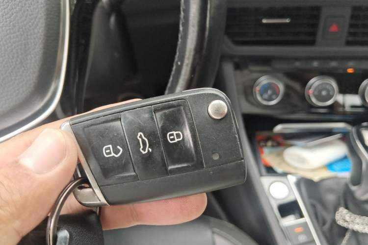 Used Volkswagen Sagitar 2019 200TSI DSG Comfort Version China VI Standard Vehicle Key