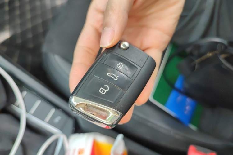 Used Volkswagen Sagitar 2019 280TSI DSG Luxury Version China VI Standard Vehicle Key