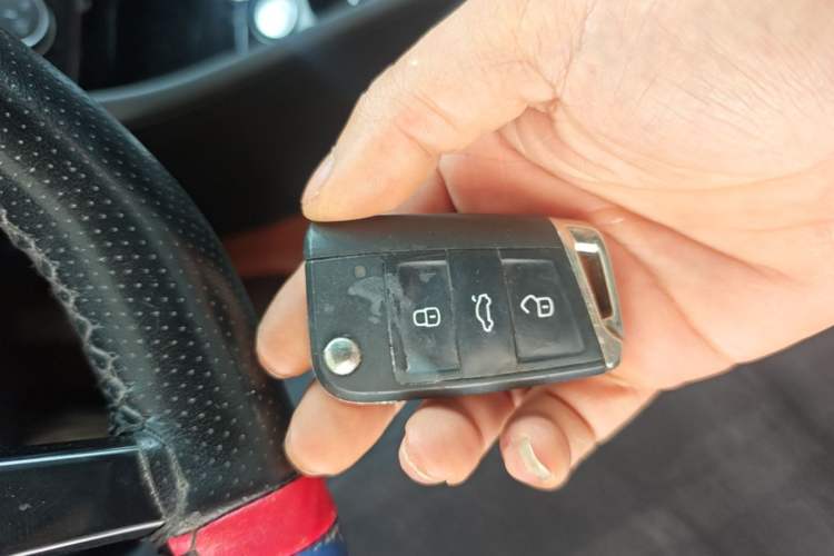 Used Volkswagen Sagitar 2019 280TSI DSG Comfort Version China VI Standard Vehicle Key