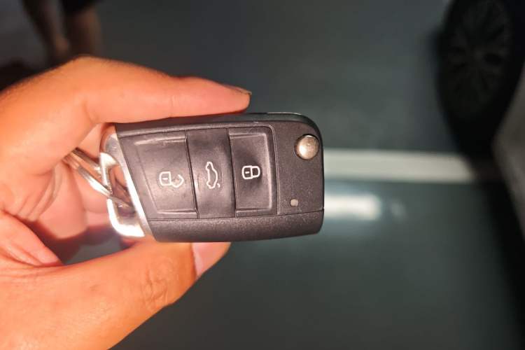 Used Volkswagen Sagitar 2019 200TSI DSG Comfort Version China VI Standard Vehicle Key