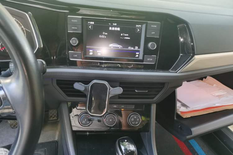 Used Volkswagen Sagitar 2019 280TSI DSG Comfort Version China VI Standard Audio And AC Panel