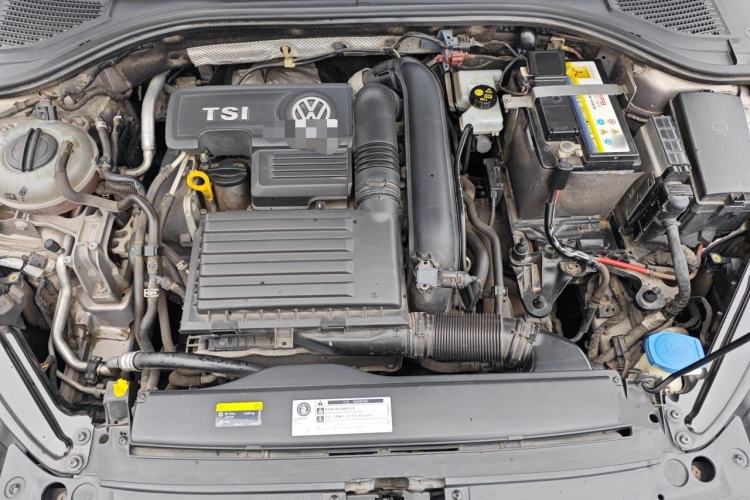 Used Volkswagen Sagitar 2019 280TSI DSG Comfort Version China V Standard Engine Bay