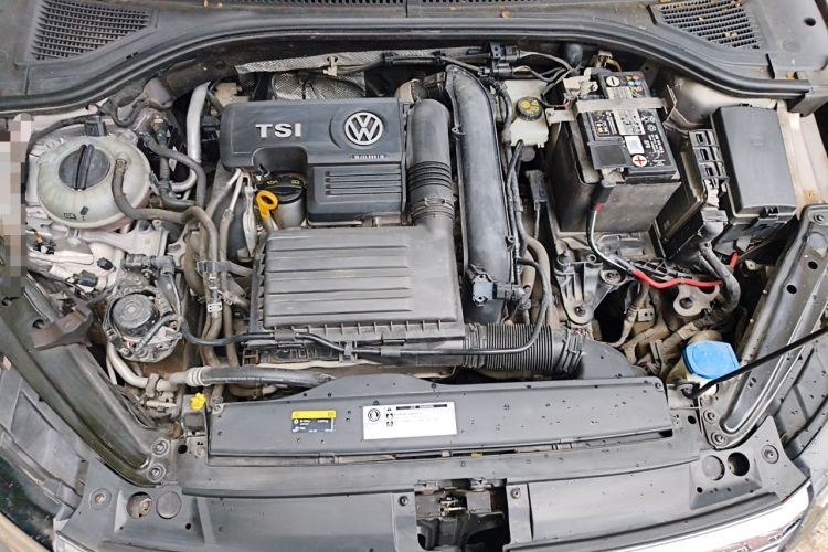 Used Volkswagen Sagitar 2019 280TSI DSG Comfort Version China VI Standard Engine Bay