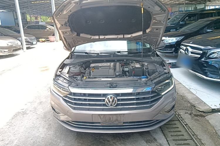Used Volkswagen Sagitar 2019 280TSI DSG Comfort Version China V Standard Engine Bay