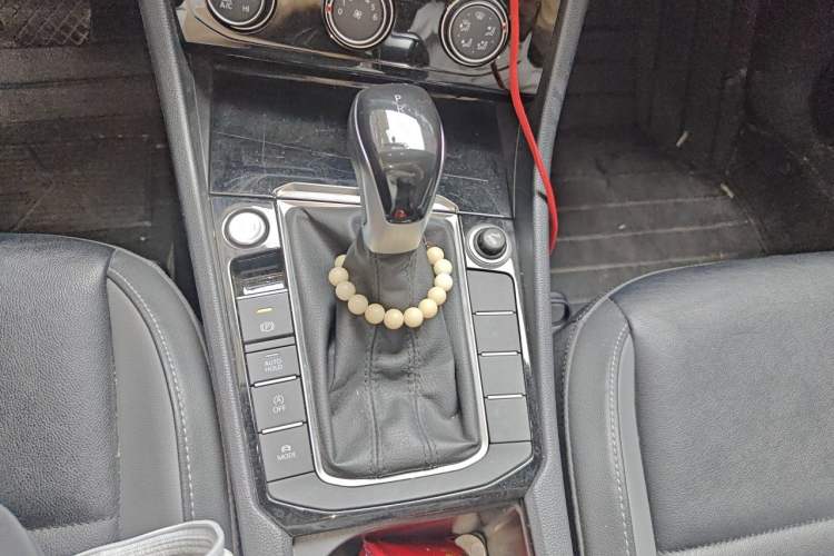 Used Volkswagen Sagitar 2019 280TSI DSG Comfort Version China VI Standard Gear Lever