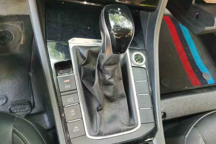 Used Volkswagen Sagitar 2019 280TSI DSG Comfort Version China VI Standard Gear Lever