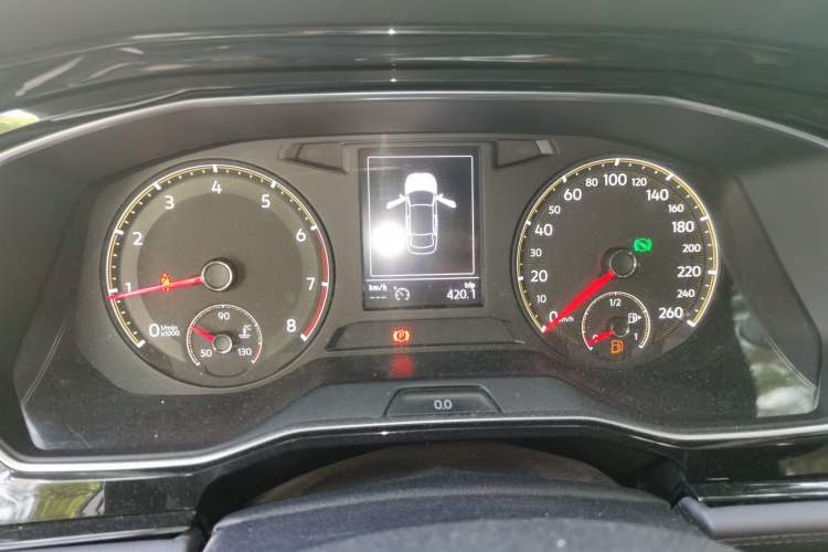 Used Volkswagen Sagitar 2019 280TSI DSG Comfort Version China VI Standard Instrument Cluster