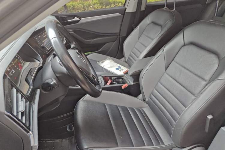 Used Volkswagen Sagitar 2019 280TSI DSG Comfort Version China VI Standard Left Front Seat
