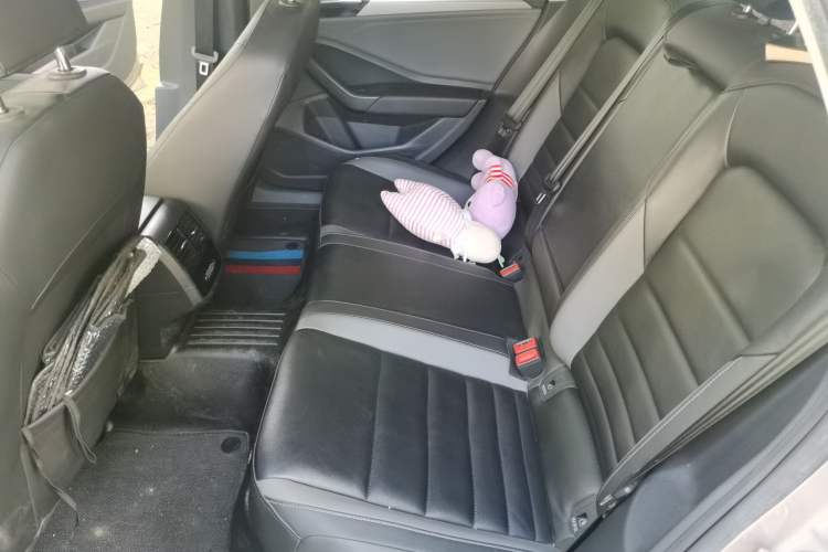 Used Volkswagen Sagitar 2019 280TSI DSG Comfort Version China VI Standard Left Rear Seat