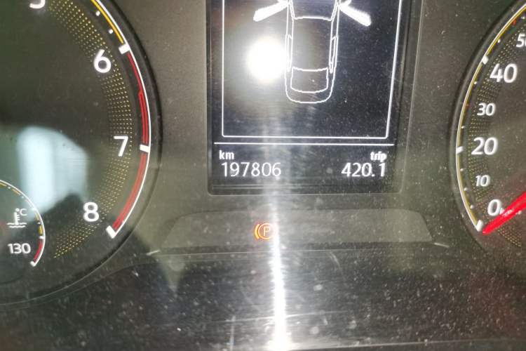 Used Volkswagen Sagitar 2019 280TSI DSG Comfort Version China VI Standard Odometer Close Up