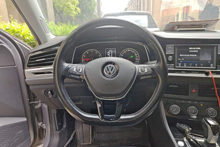 Used Volkswagen Sagitar 2019 280TSI DSG Comfort Version China VI Standard Steering Wheel
