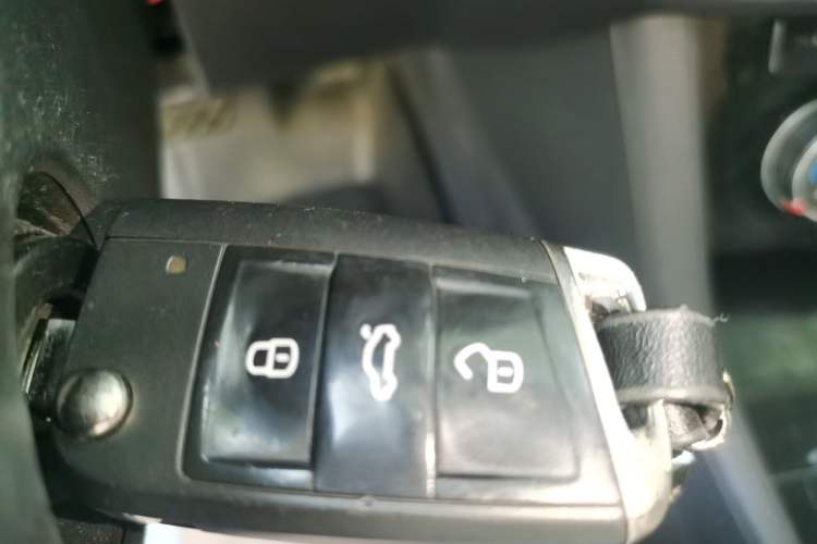 Used Volkswagen Sagitar 2019 280TSI DSG Comfort Version China VI Standard Vehicle Key