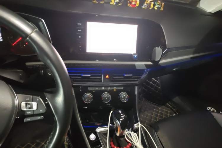 Used Volkswagen Sagitar 2020 280TSI DSG Comfort Version China VI Standard Audio And AC Panel
