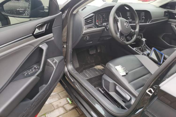 Used Volkswagen Sagitar 2020 280TSI DSG Comfort Version China VI Standard Driver Seat