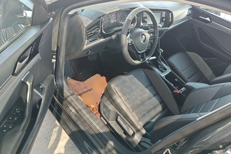 Used Volkswagen Sagitar 2020 280TSI DSG Comfort Version China VI Standard Driver Seat