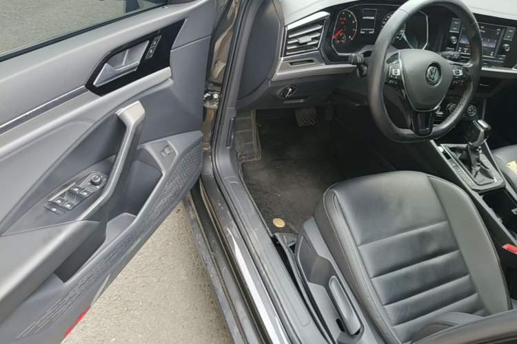 Used Volkswagen Sagitar 2020 280TSI DSG Comfort Version China VI Standard Driver Seat